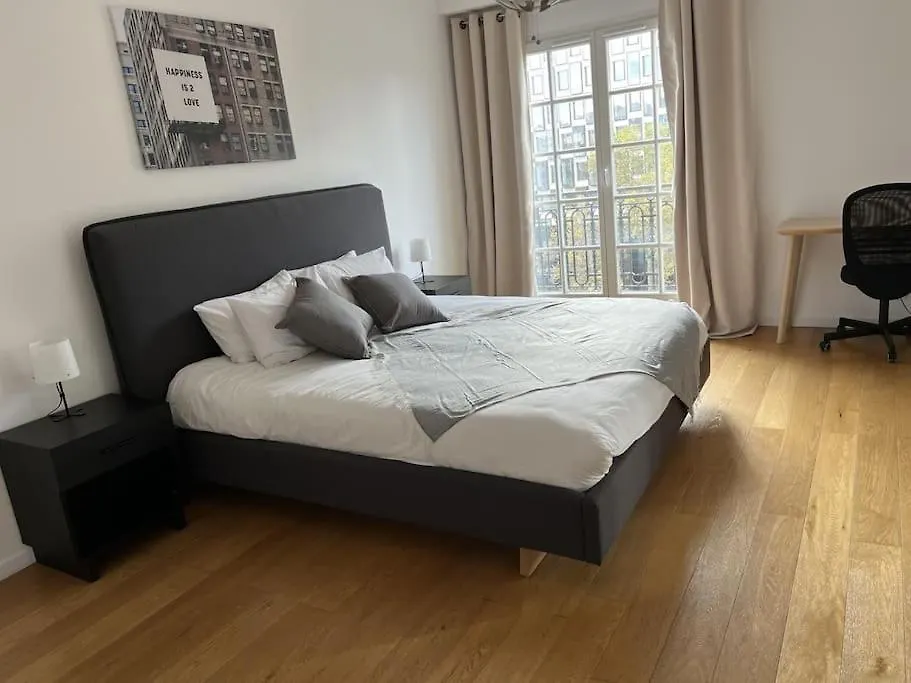 Appartement Quartier Grande Armee Paris 100 M2 0*,  فرنسا