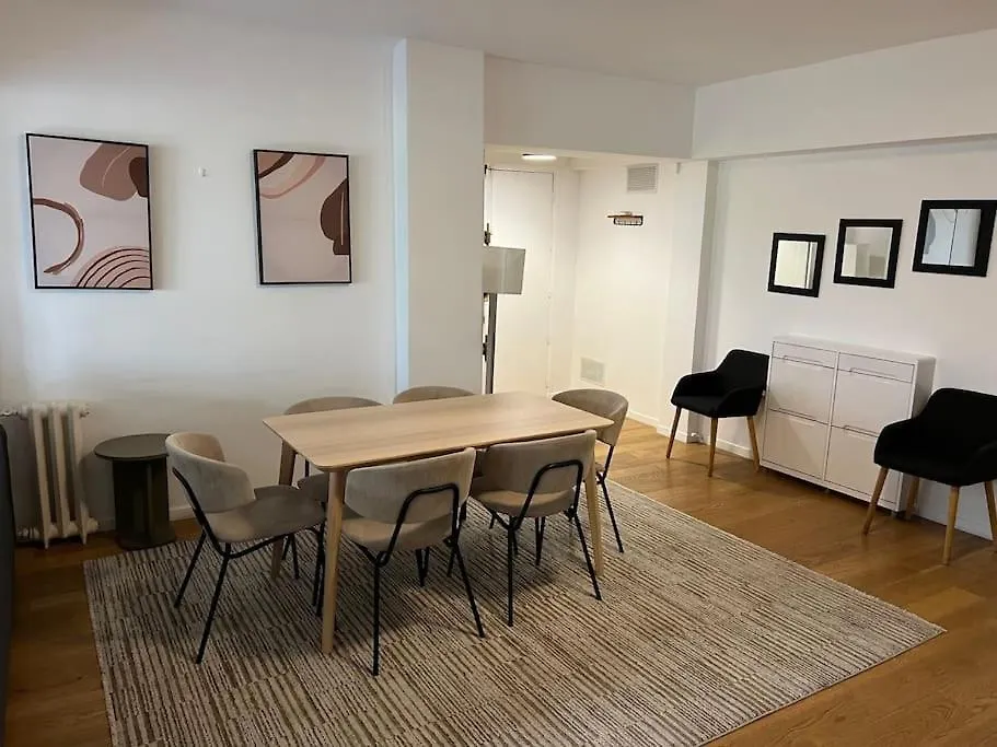 Appartement Quartier Grande Armee Paris 100 M2 Apartment